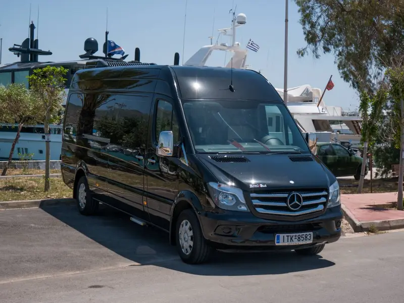 Mercedes Sprinter 14-Seater