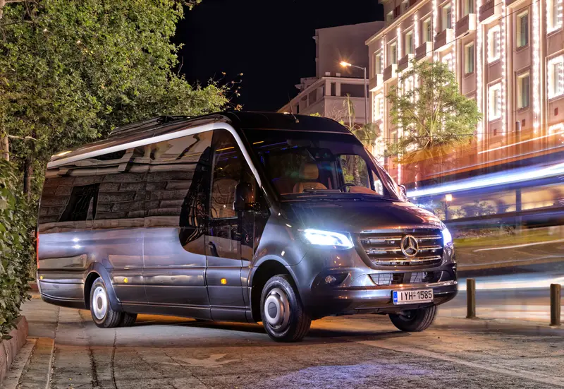Mercedes Sprinter 20-Seater